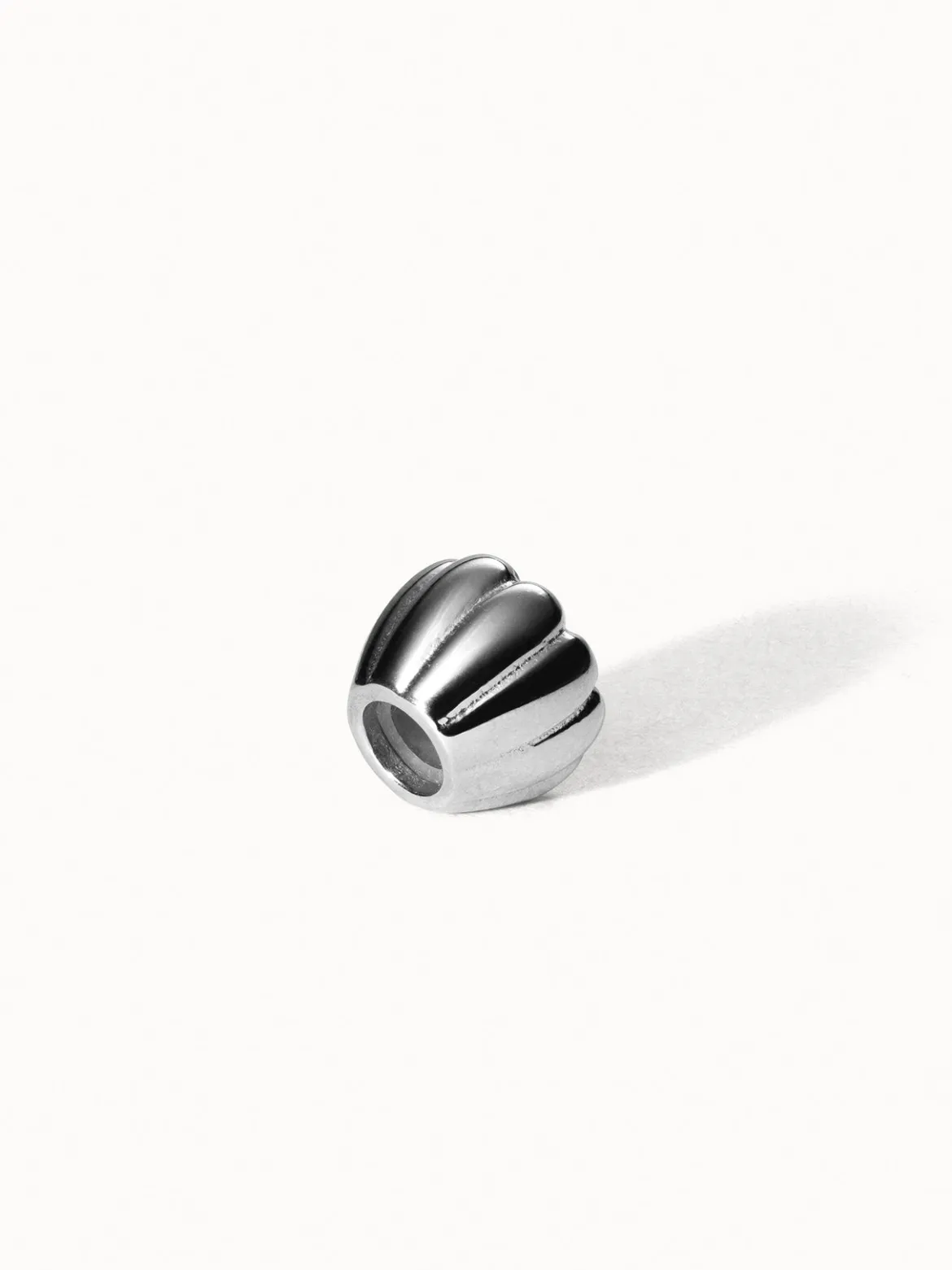 LEI Blume Stopper Charm
