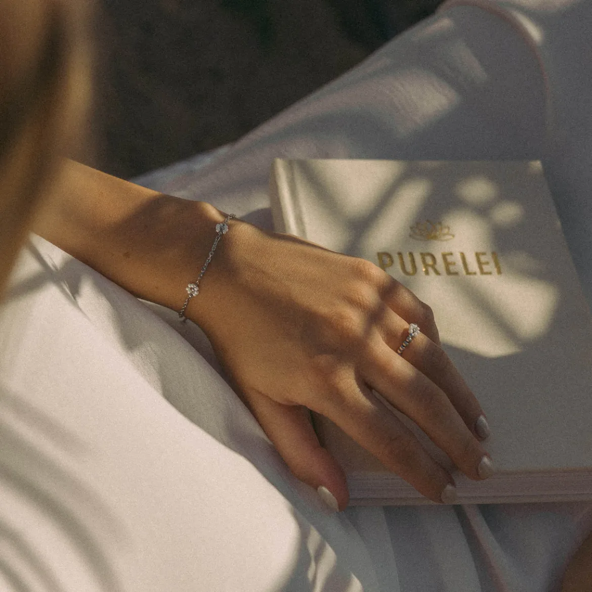 Linen Blossom Armband
